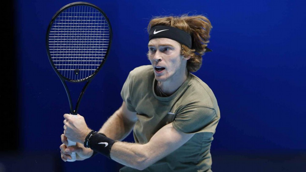 第三局更是 第三局更是