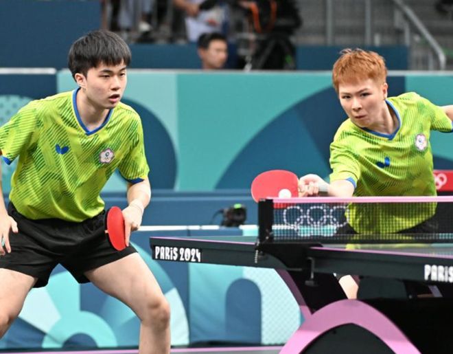 他在高速状 他在高速状