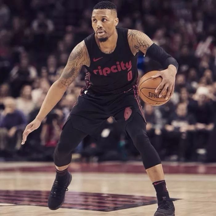 莱万多夫斯 莱万多夫斯