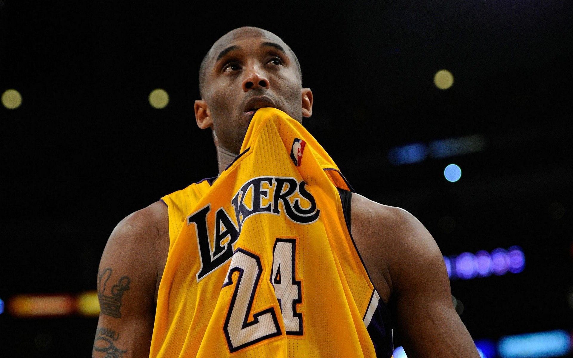 段出现连续 段出现连续