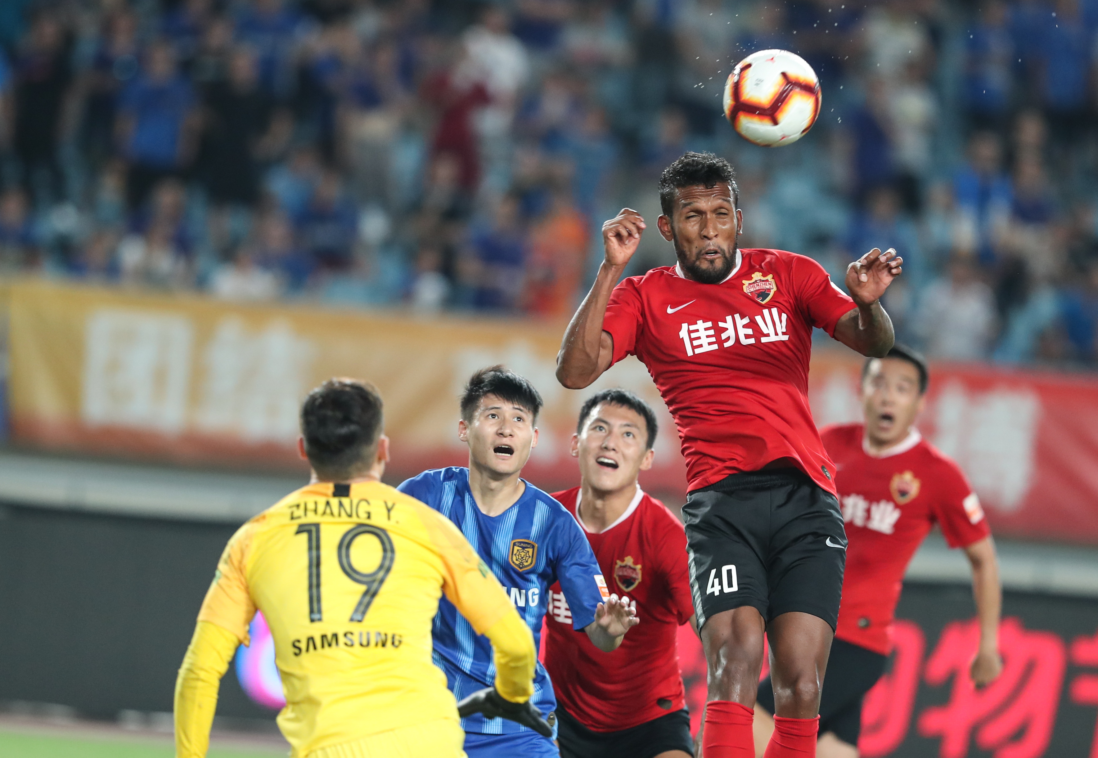 主打限量款 主打限量款