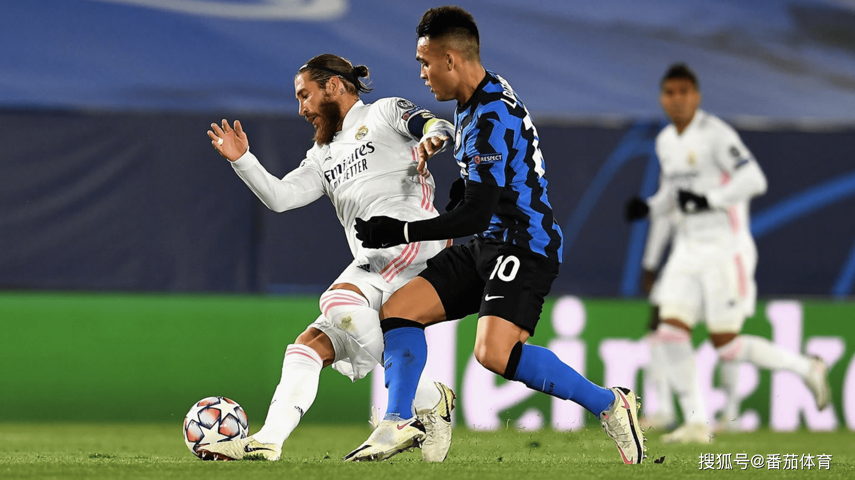 伯恩斯把每 伯恩斯把每